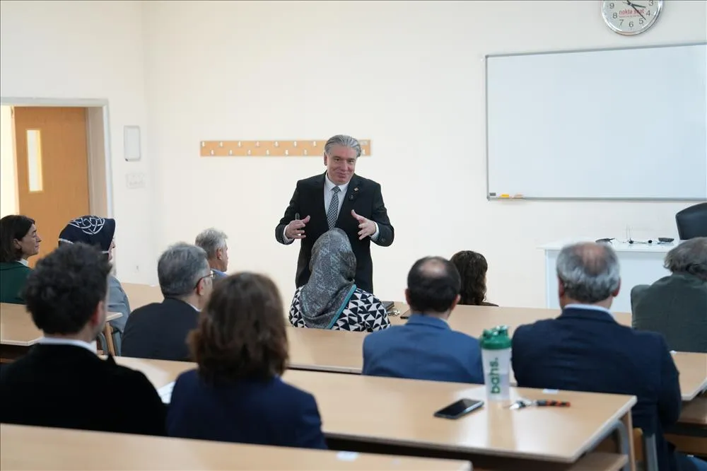 Hukuk Fakültesinde akademik kurul toplantısı düzenlendi