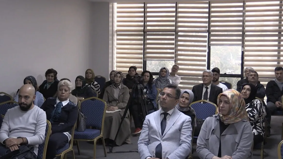 Elazığ Belediyesi Edebiyat Atölyesi, eğitimleriyle devam ediyor