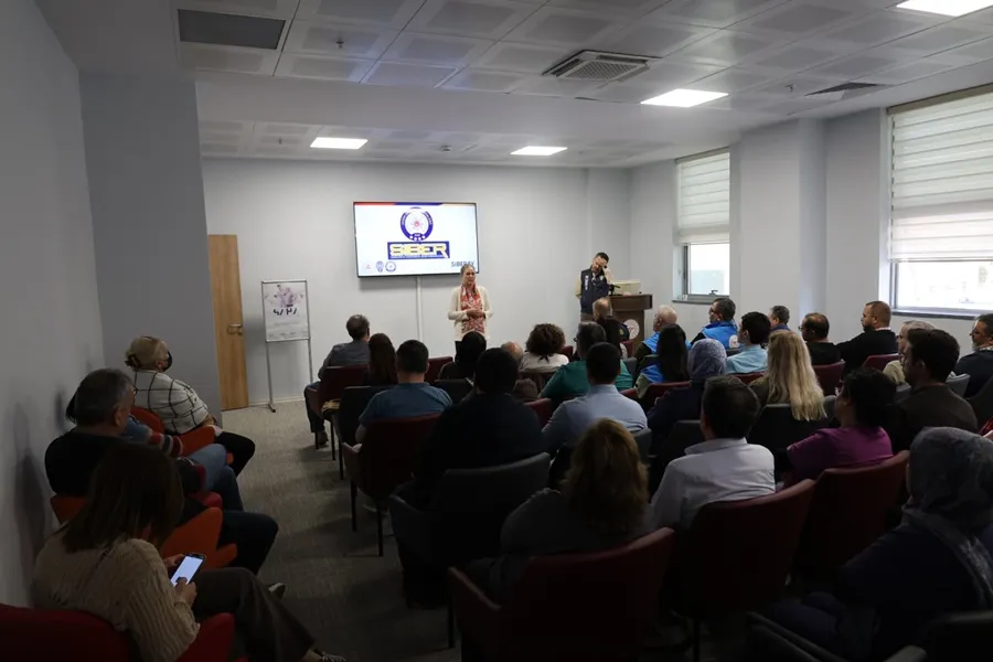 Aile hekimlerine yönelik “Siber Güvenlik Bilgilendirme Semineri” düzenlendi