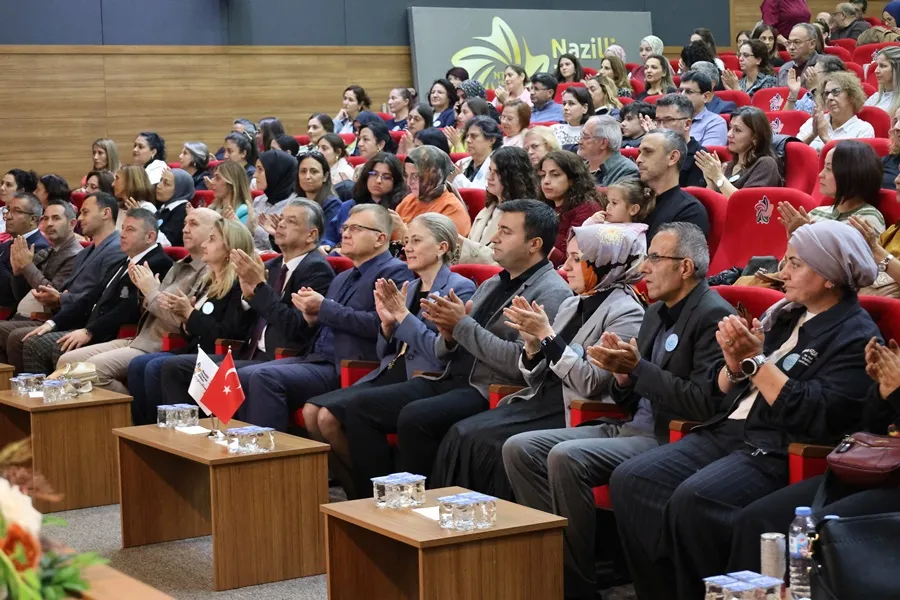 Öğretmenlere yönelik eğitim söyleşileri