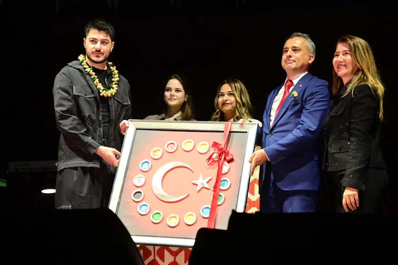 3. Osmaniye Fıstığı Festivali Semicenk konseriyle sona erdi