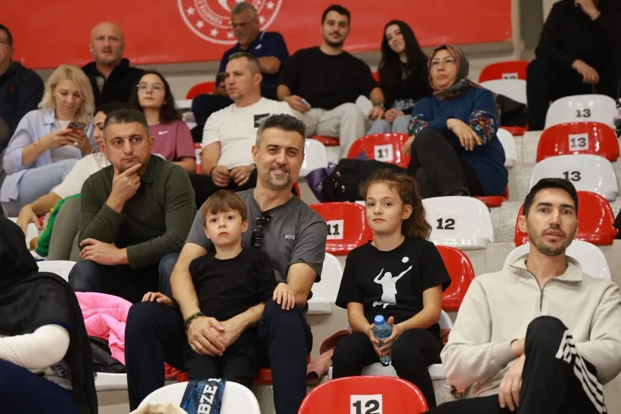 Gebze Belediyespor ilk İç saha maçında kaybetmedi