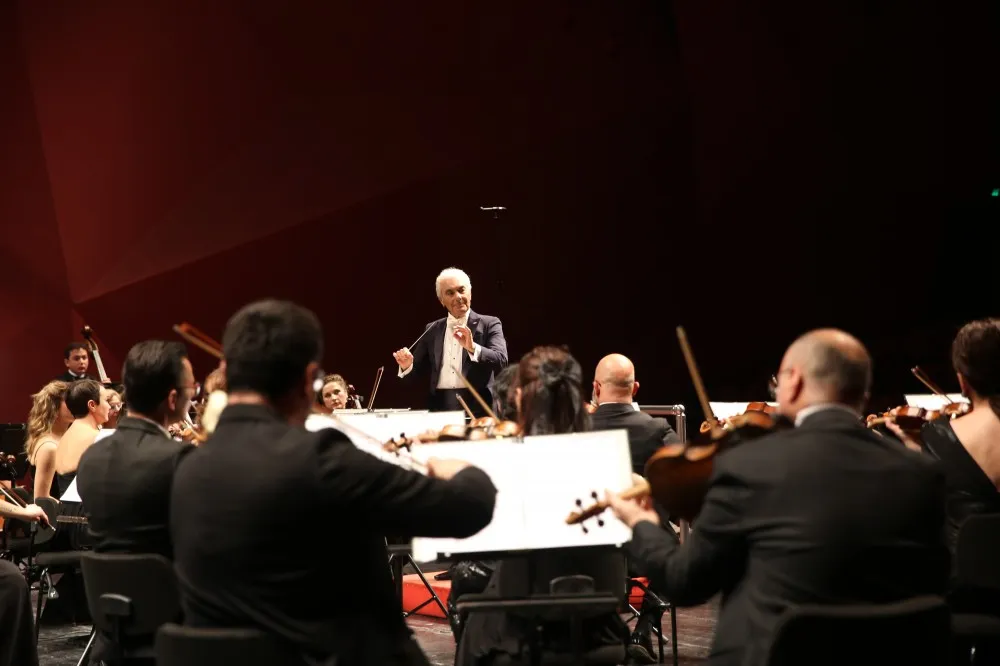 Beethoven, Weber ve Elgar Eserleri Eskişehir'de yankılandı