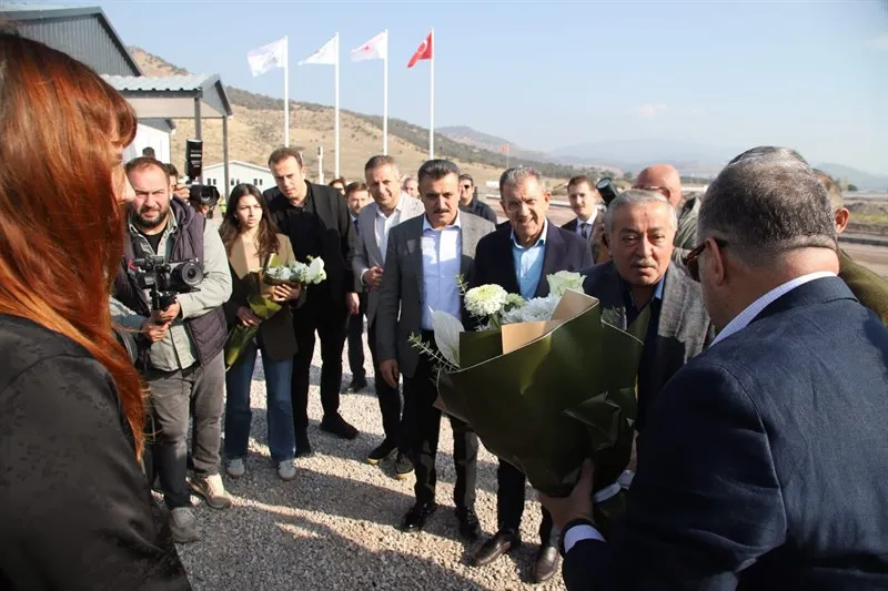 Dünya Bankası Heyeti Dikili TDİOSB’de incelemelerde bulundu