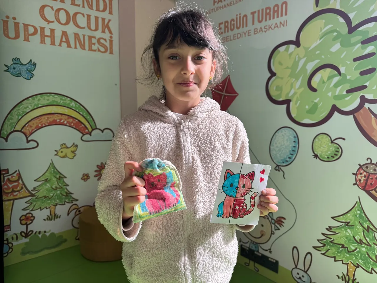 Sümbül Efendi Çocuk Kütüphanesi'nde lavanta keseleri minik ellerin çizimleriyle renklendi