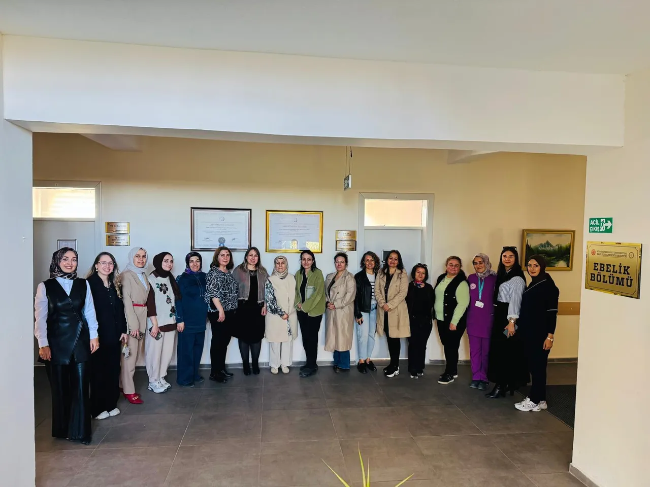 Ebelik bölümünde klinik rehber Eğitici semineri düzenlendi