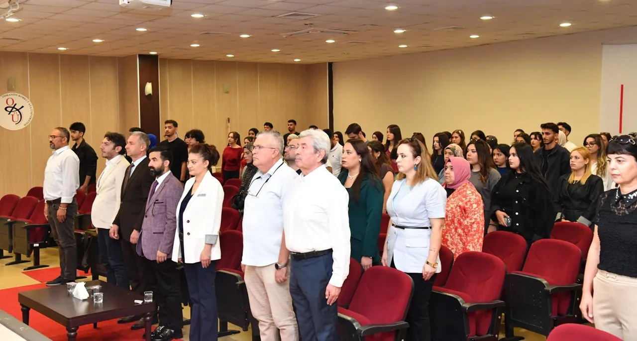 Osmaniye Korkut Ata Üniversitesinde “İstiklâl’den İstikbâl’e: Cumhuriyet’in Kadın Kahramanları” konferansı düzenlendi