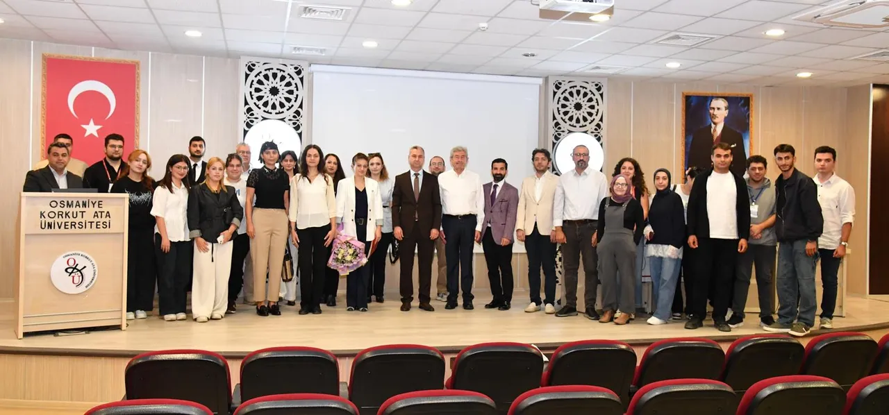 Osmaniye Korkut Ata Üniversitesinde “İstiklâl’den İstikbâl’e: Cumhuriyet’in Kadın Kahramanları” konferansı düzenlendi