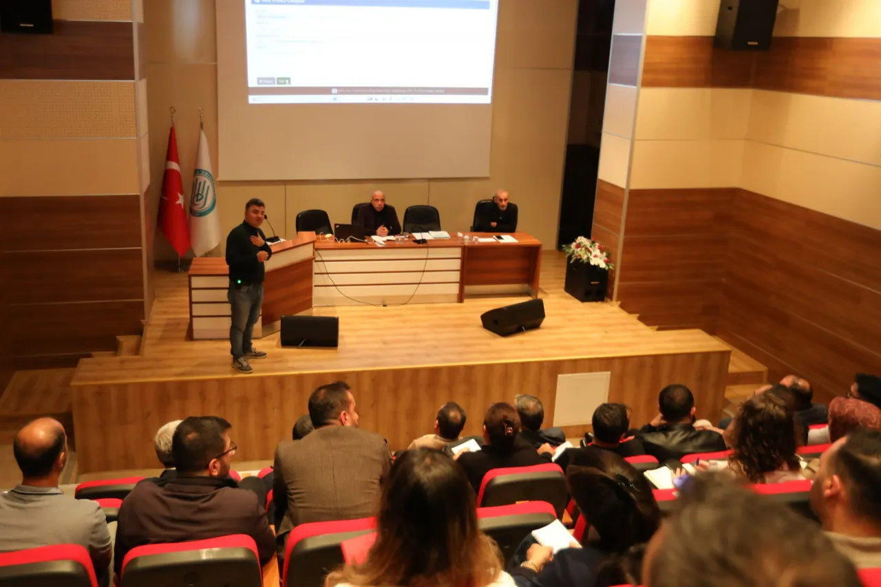 Bitlis Eren Üniversitesinde BKYS, BİDR ve PUKÖ eğitimleri verildi