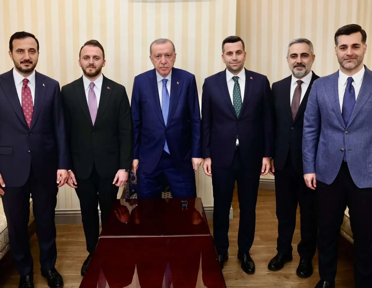 Cumhurbaşkanı Erdoğan, Ataşehir Belediye Başkan V. Serdar Orhan’ı kabul etti