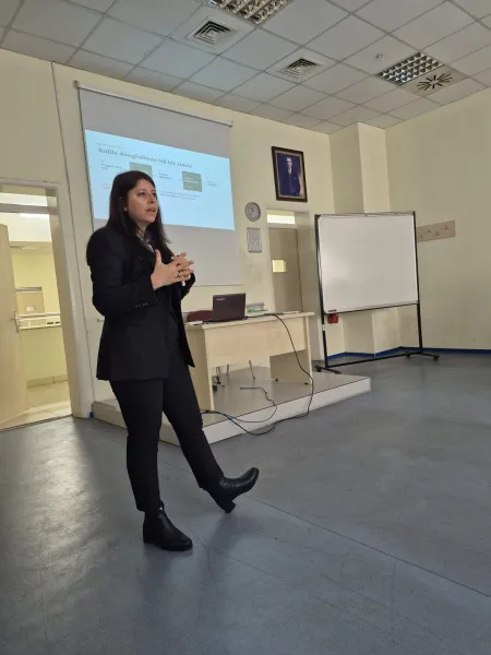Sağlık Bilimleri Fakültesinde “Ölçme ve Değerlendirme: Öğrenme Çıktısından Sınava” eğitimi verildi