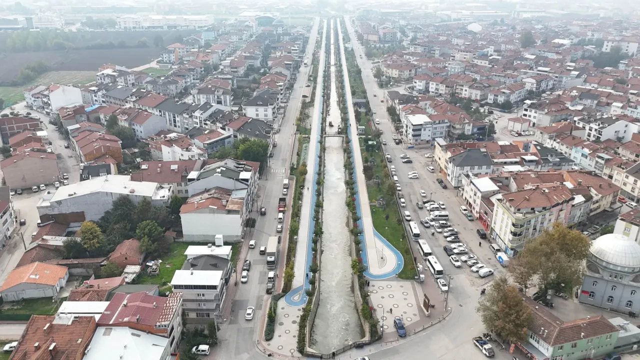 İnegöl Belediyesi’nden yağış öncesi sel ve su baskınlarına karşı önlem