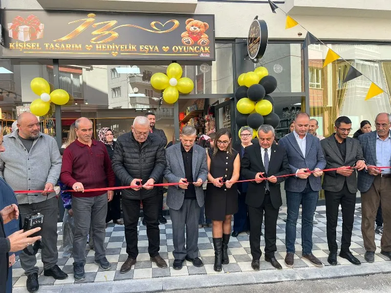 Elmadağ Kaymakamı Çaykara, işletmelerin açılış törenlerine katıldı
