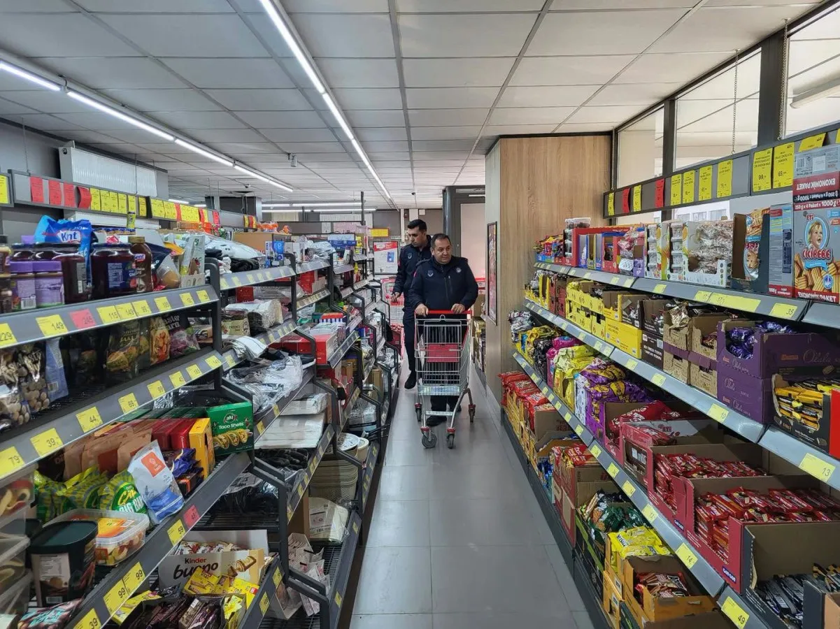 Erzincan Belediyesi: Zabıta ekiplerinden 137 markete denetim