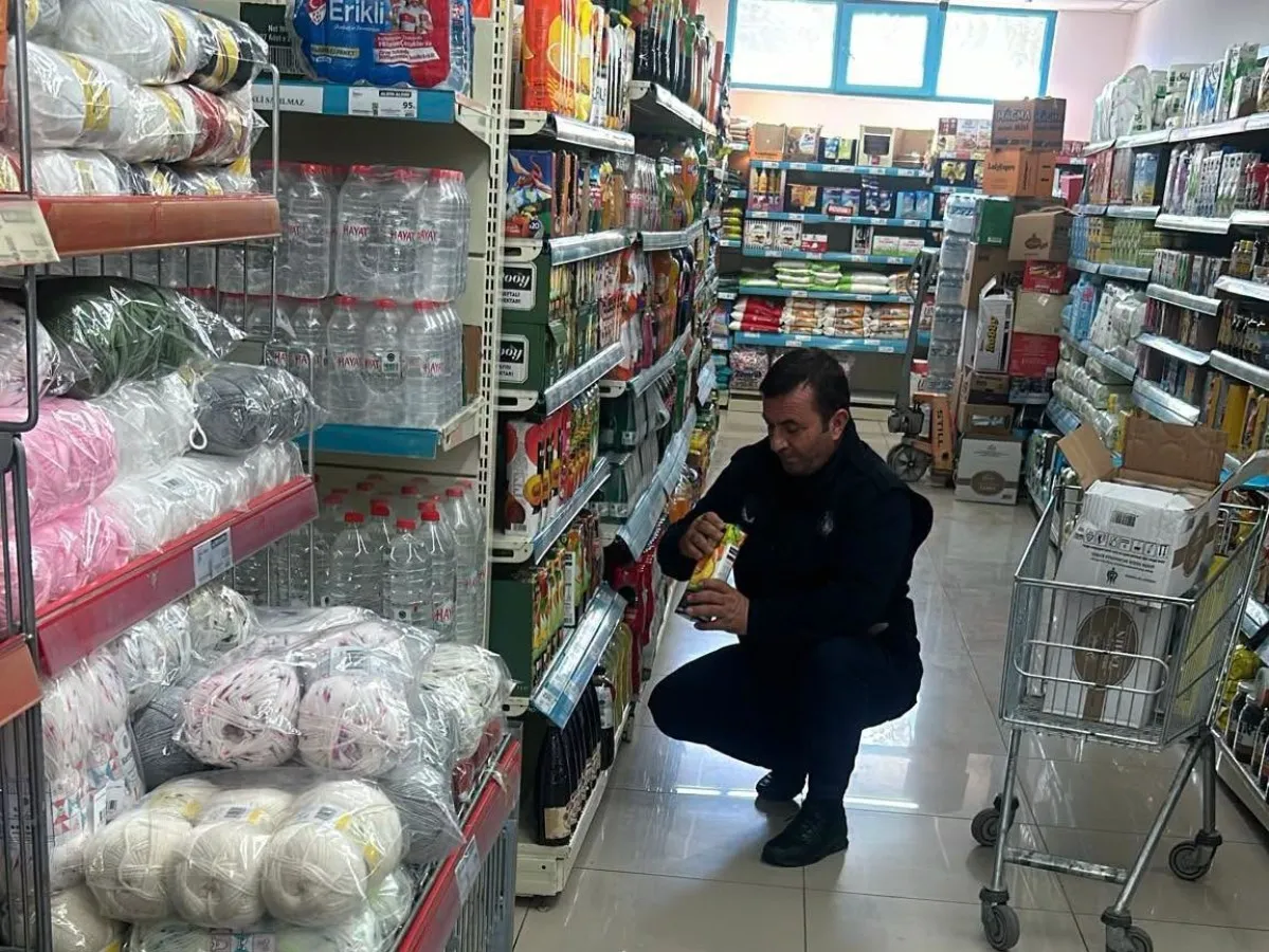 Erzincan Belediyesi: Zabıta ekiplerinden 137 markete denetim