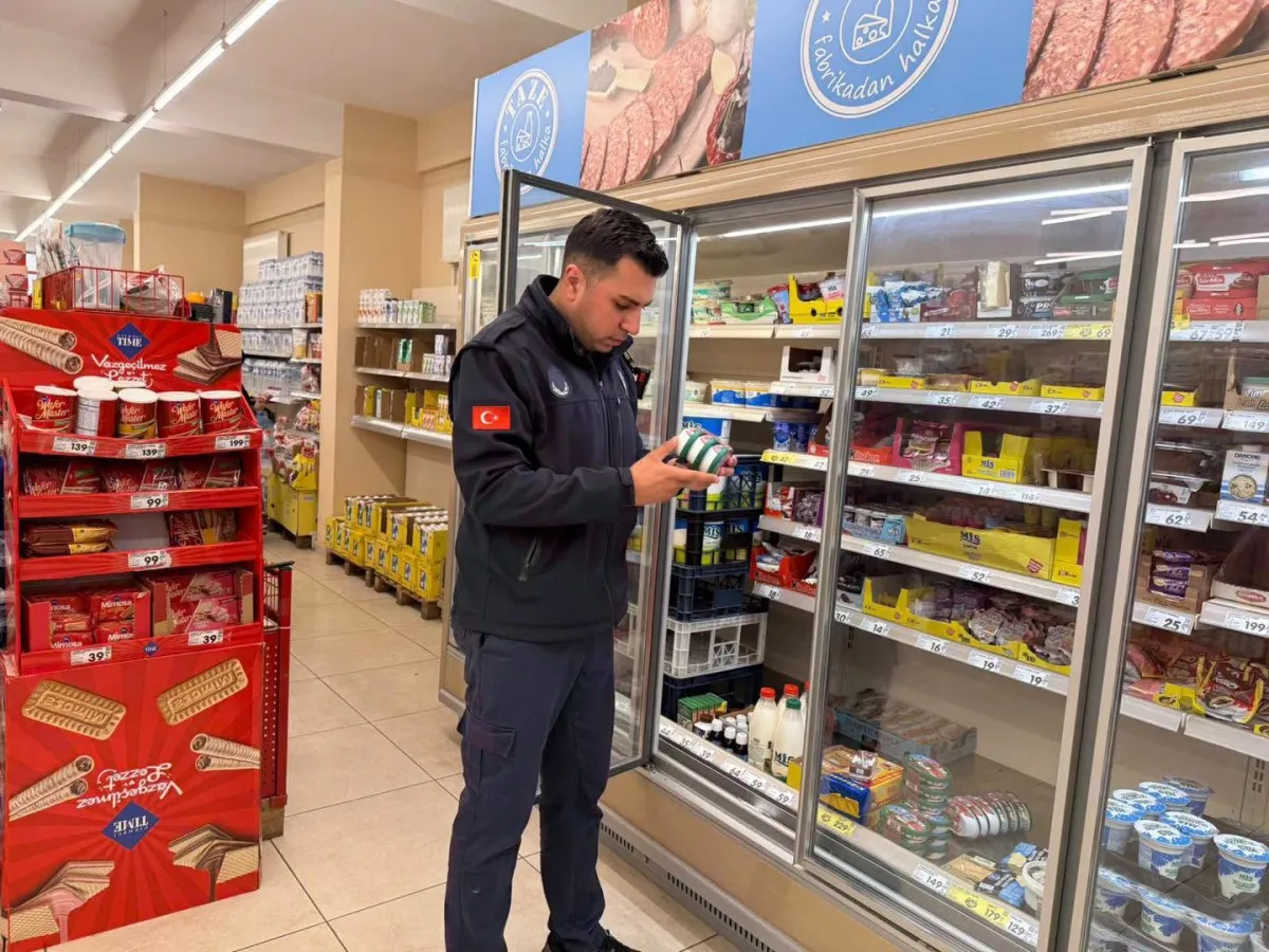 Erzincan Belediyesi: Zabıta ekiplerinden 137 markete denetim