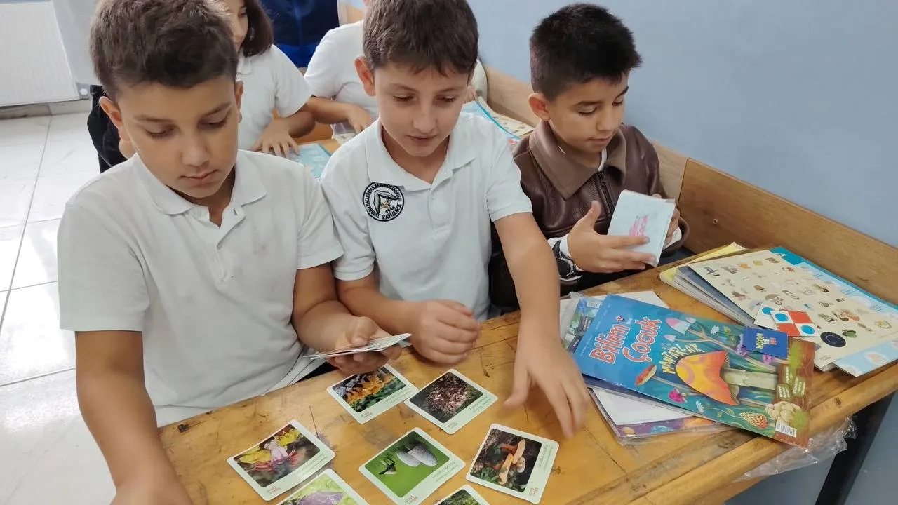 Bilim Tohumları kırsal mahallelerde çocuklarla buluşmaya devam ediyor