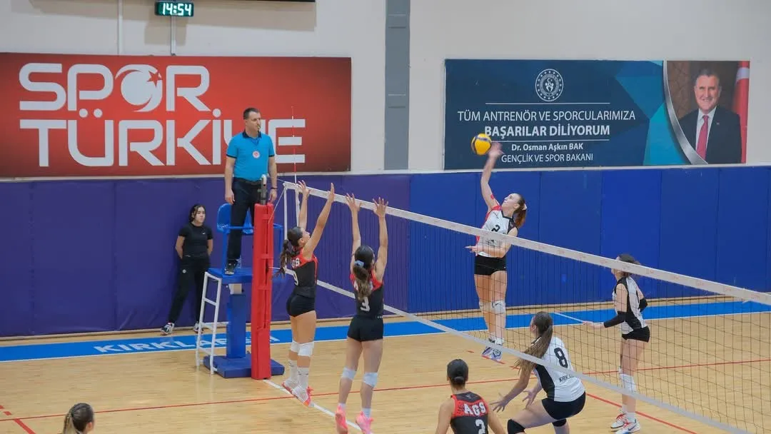 Yolunuz açık başarılarınız daim olsun kızlar
