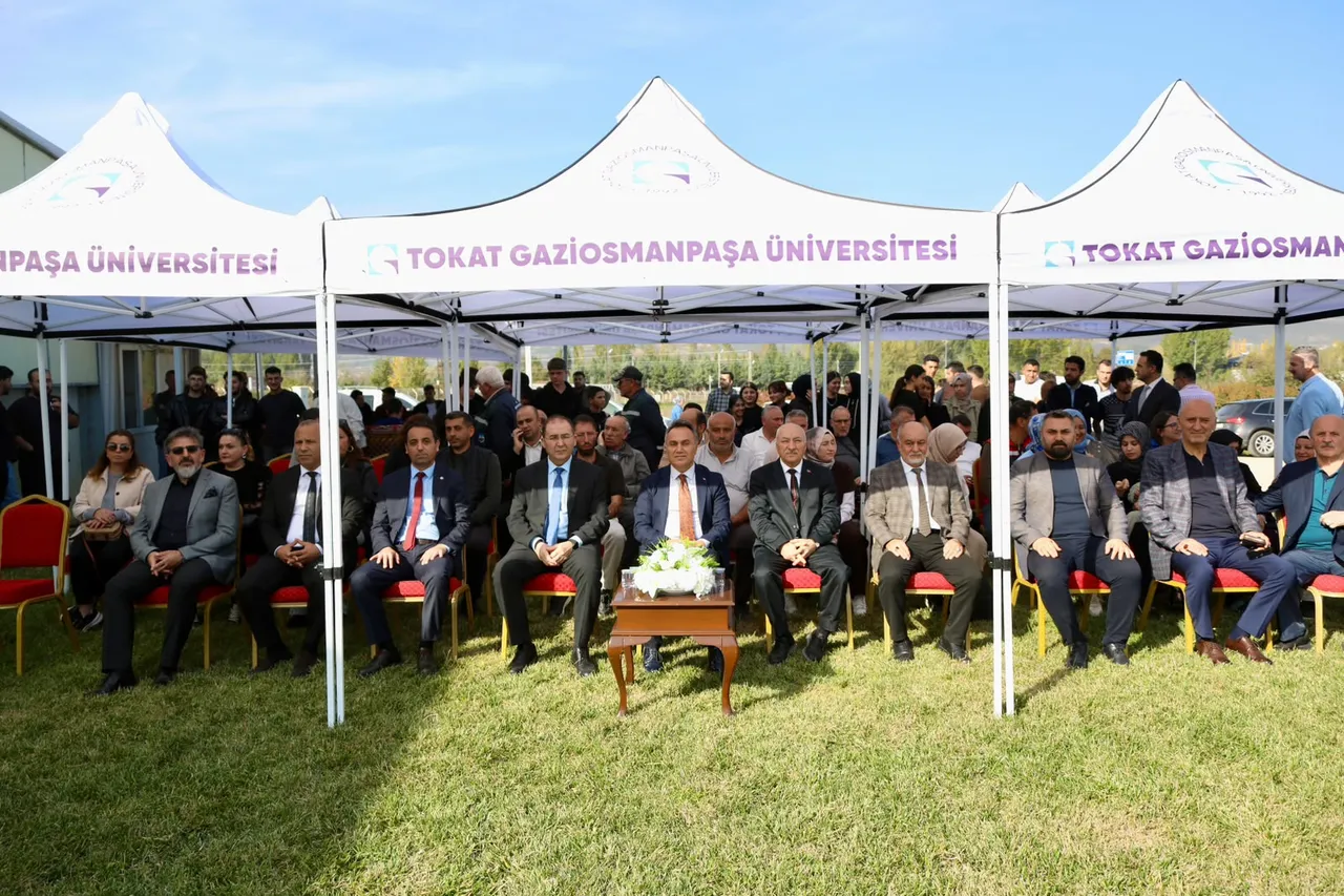 TOGÜ’den Tokat’ta Süs Bitkileri yetiştiriciliğine destek: Üreticilere 3 bin 900 Fidan Dağıtıldı
