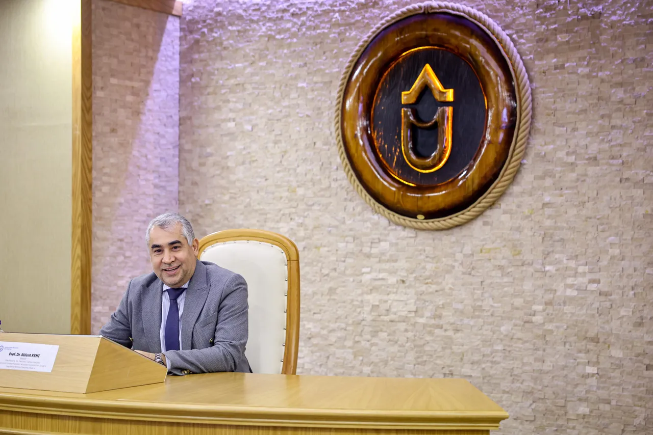 Adnan Menderes Üniversitesinde MEDEK akreditasyon değerlendirme toplantısı yapıldı