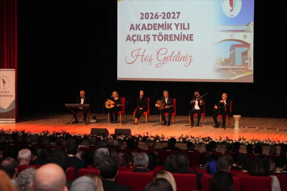 Yalova Üniversitesi, 2026-2027 Akademik Yılı açılış dersini büyük bir coşkuyla yaptı