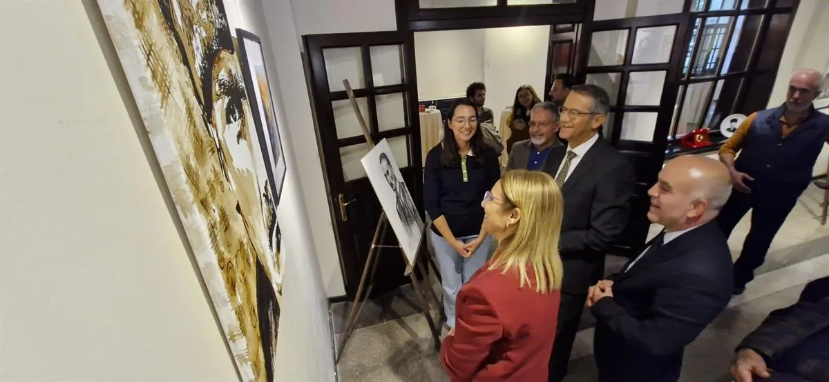 “Cumhuriyetin 103. Yılı ve Sanat” Karma sergisi açıldı