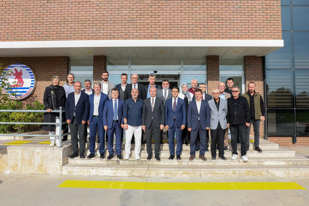 Siyaset, akademi ve yerel yöneticilerden OMÜ Bafra Yerleşkesi için 'Ortak akıl' buluşması