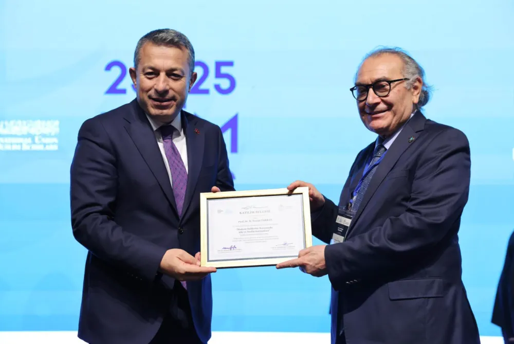 Tarhan: Evlilik mutluluk beklenen değil iyilik üretilen alandır