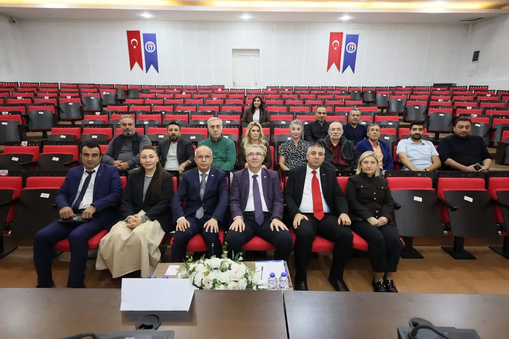 GAÜN Spor Bilimleri Fakültesi akademik kurul toplantısı yapıldı