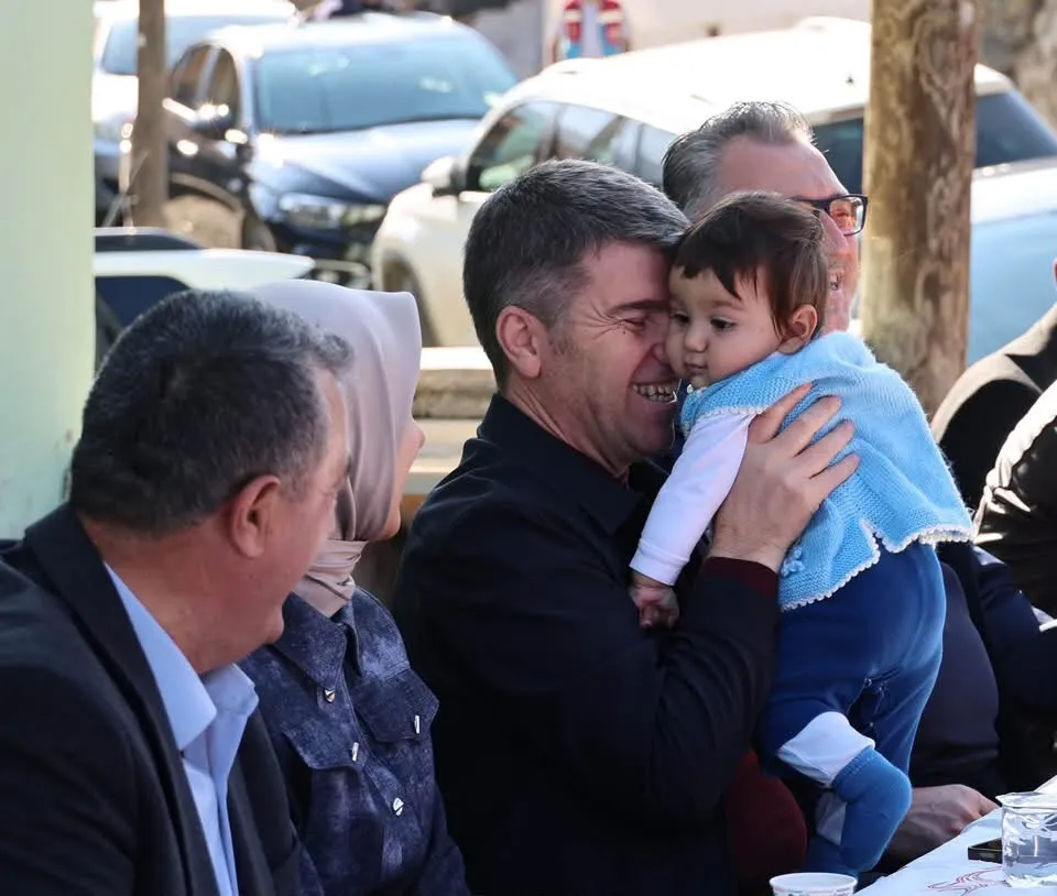 Amasya Valisi Bakan, Milletvekili Hasan Çilez ve Genel Sekreter Erdin Acar, Kuzalan ve Arpaderesi köylerini ziyaret etti