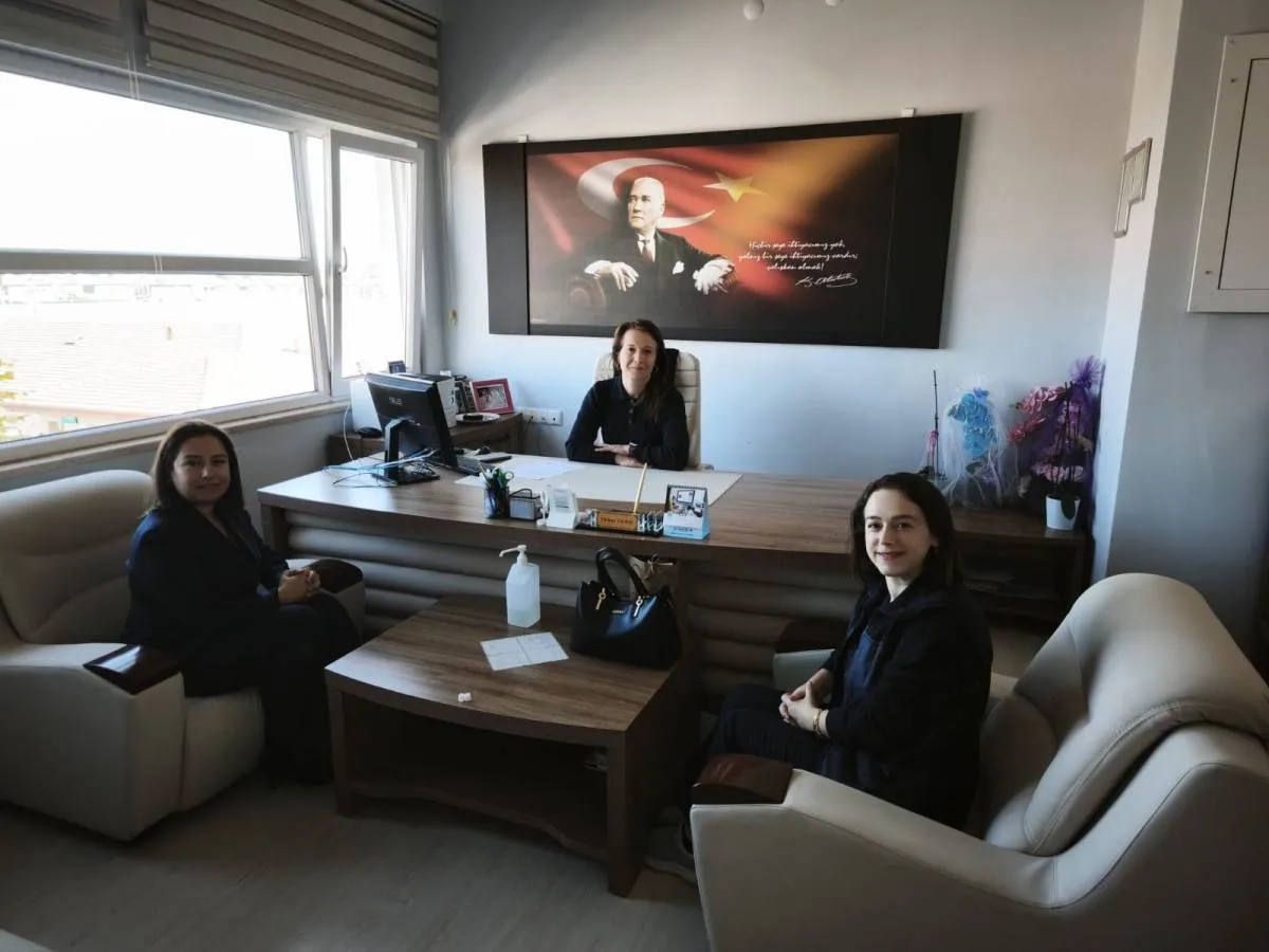 AFSÜ Diş Hekimliği Fakültesi’nden Engelsiz Yaşam Merkezi çalışanlarına ağız ve diş sağlığı eğitimi