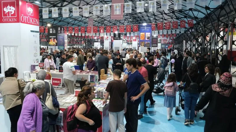 Yazarlar Kitap Fuarından memnun