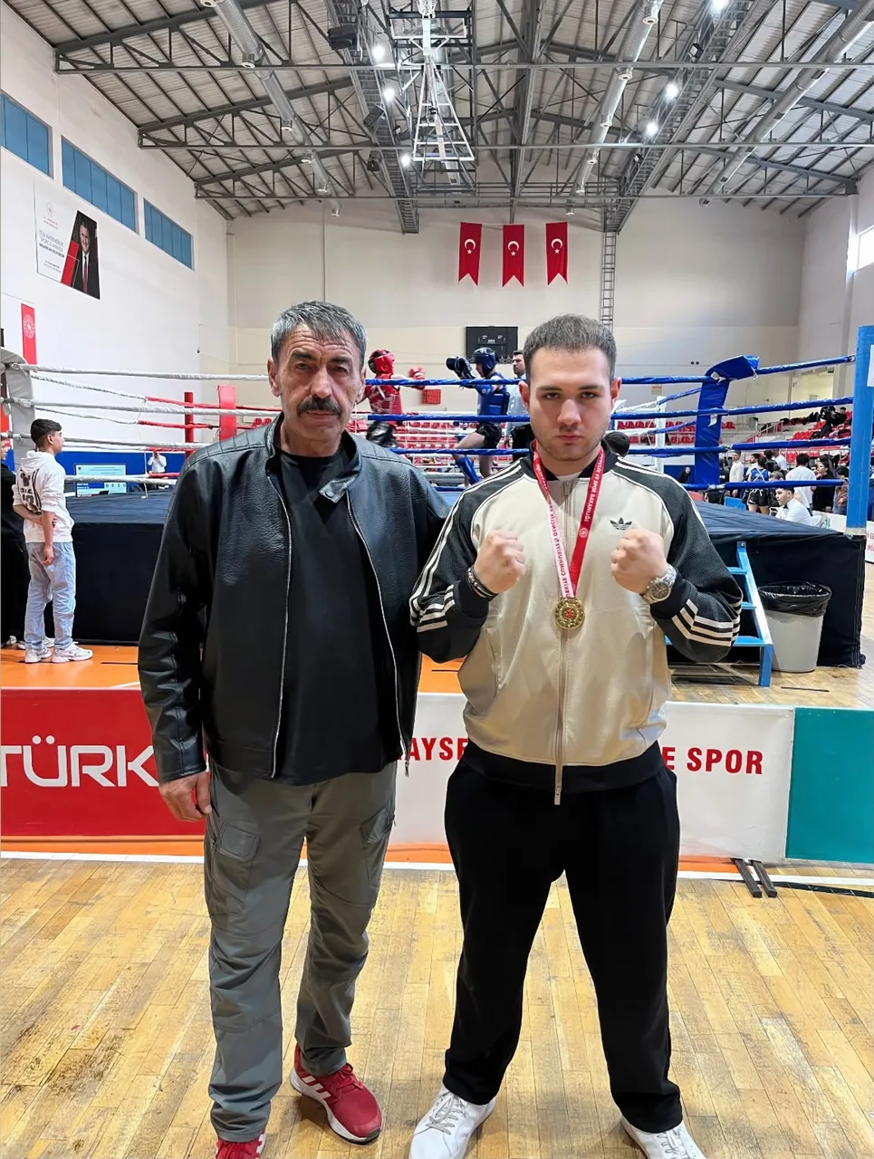 Nevşehir Belediyesi Sporcularından Muaythai Şampiyonasında büyük başarı
