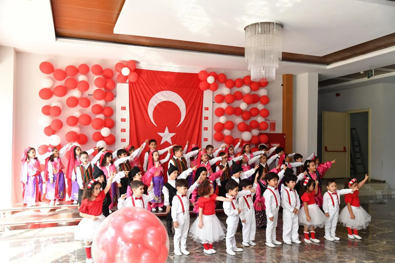 Osmaniye Korkut Ata Üniversitesi Anaokulunda 29 Ekim Cumhuriyet Bayramı coşkusu
