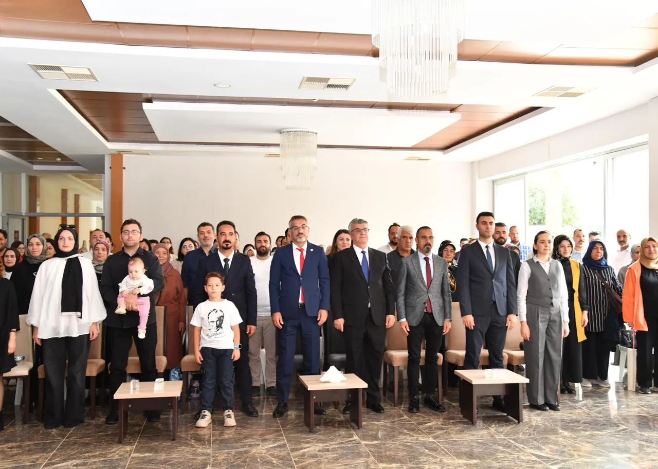 Osmaniye Korkut Ata Üniversitesi Anaokulunda 29 Ekim Cumhuriyet Bayramı coşkusu