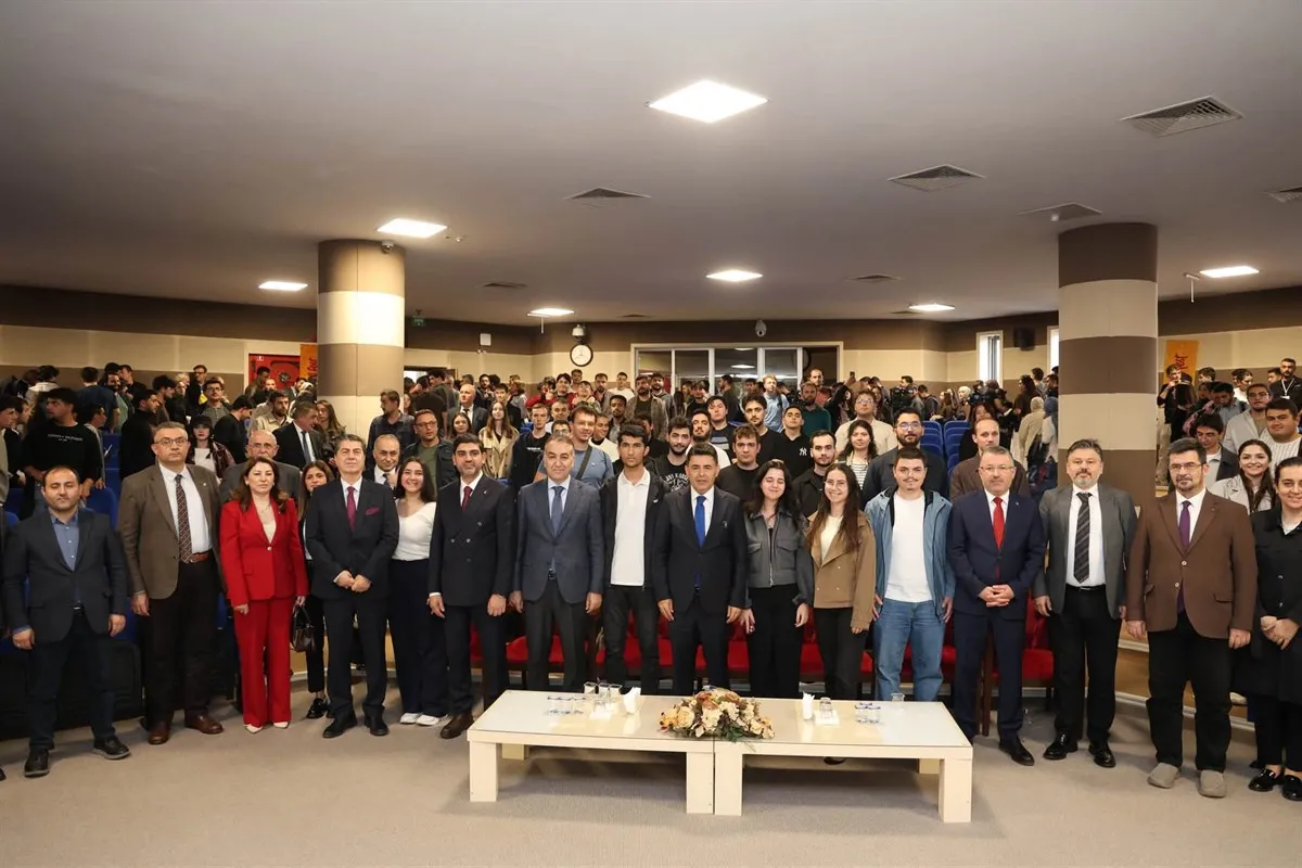 Karabük Valisi Çağatay, UFEST programına katıldı