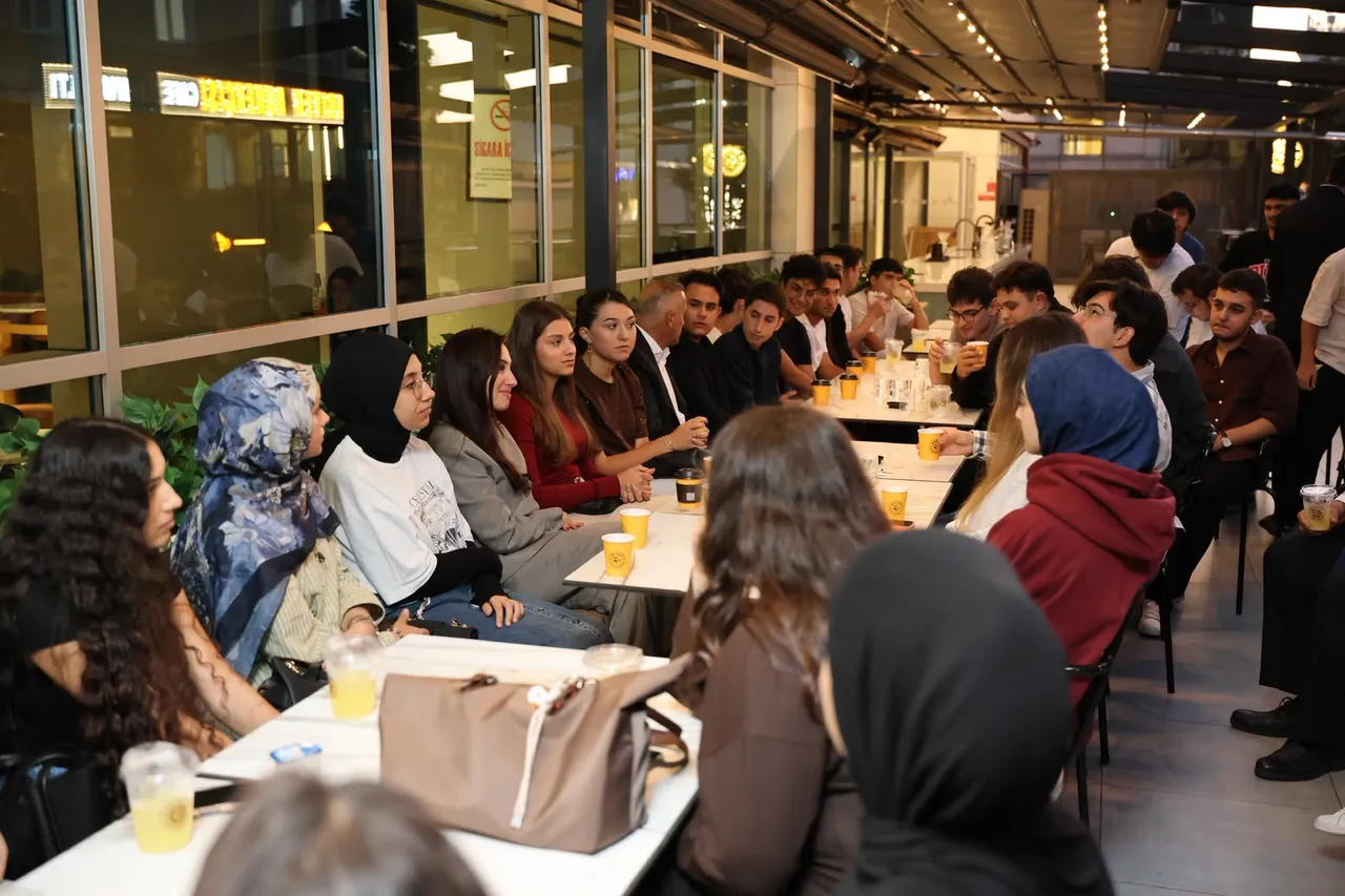 Beykoz Belediyesi’nden üniversiteli gençlere 1.4 milyon TL’yi aşan eğitim desteği