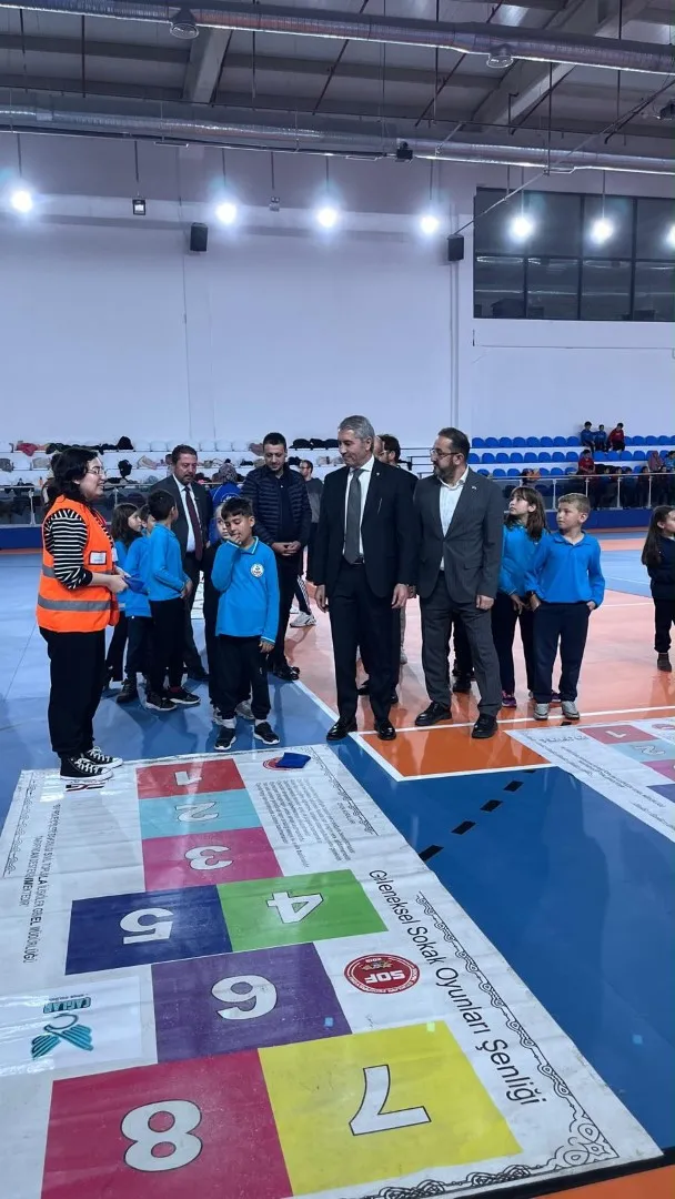 Geleneksel sokak oyunları etkinliği düzenlendi