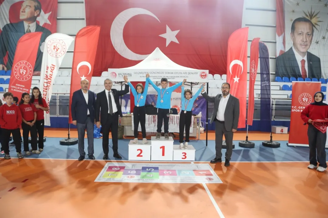 Geleneksel sokak oyunları etkinliği düzenlendi