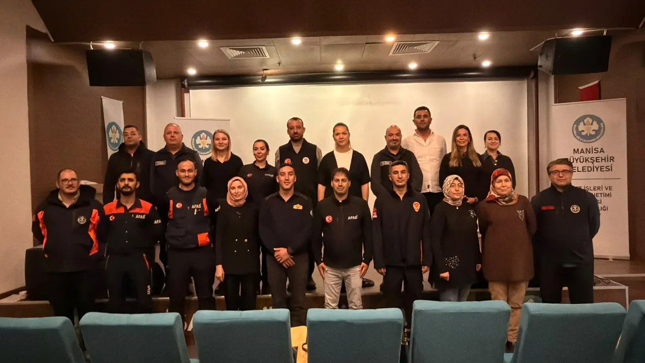 Büyükşehir’den 17 ilçede afet bilinci seferberliği