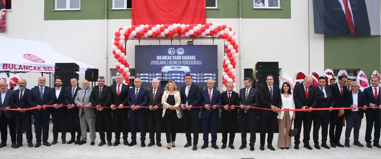 Giresun Üniversitesi Bulancak Kadir Karabaş UBYO’nun yeni hizmet binası törenle açıldı