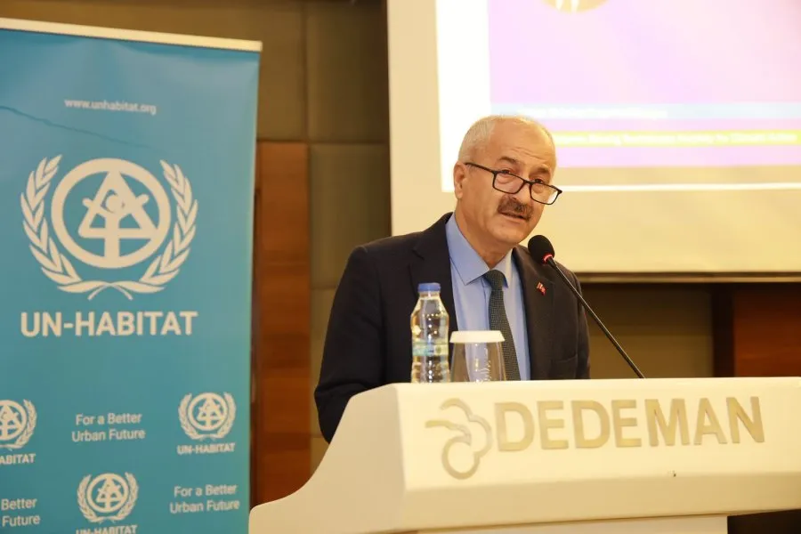 Başkan Büyükgöz, sürdürülebilir kentler programında görüşlerini paylaştı