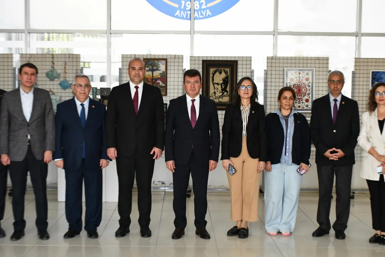 Serik’te ilk dersin konusu yaratıcı düşünme oldu