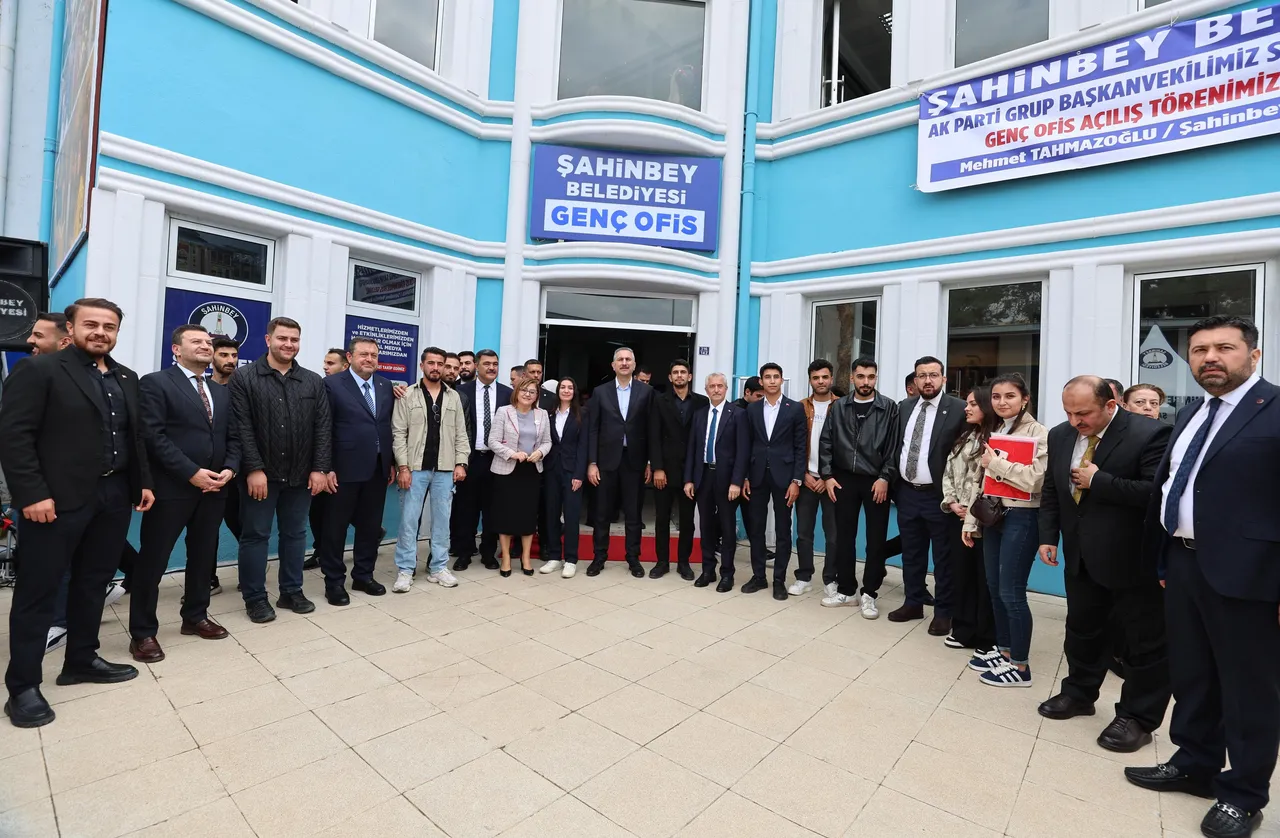 Şahinbey Belediyesi Genç Ofis'i kapılarını üniversiteli gençlere açtı
