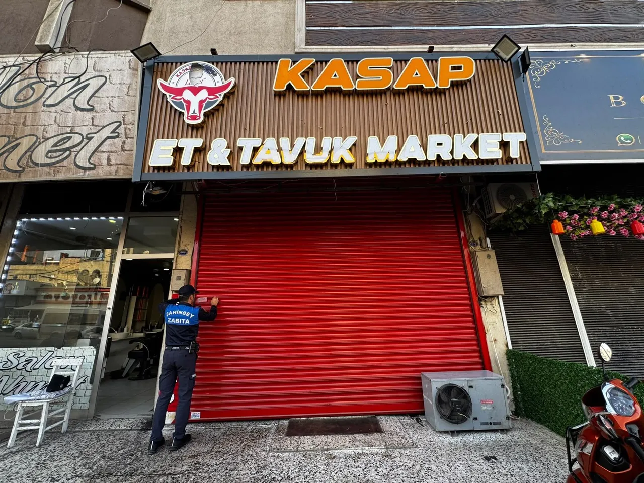 Şahinbey´de son kullanma tarihi geçmiş ciğer satan iş yerine 3 gün kapatma