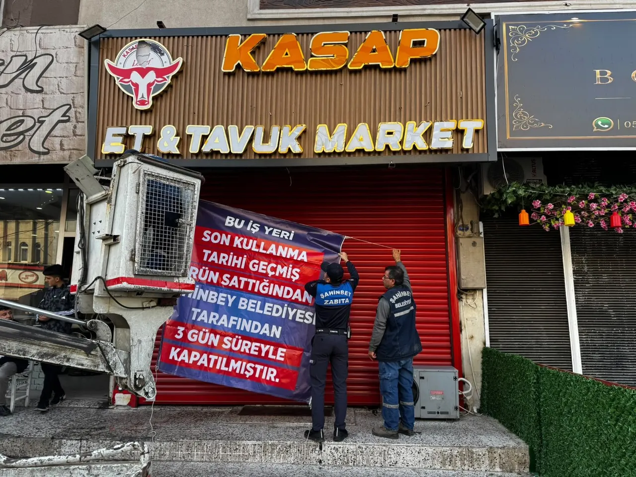 Şahinbey´de son kullanma tarihi geçmiş ciğer satan iş yerine 3 gün kapatma
