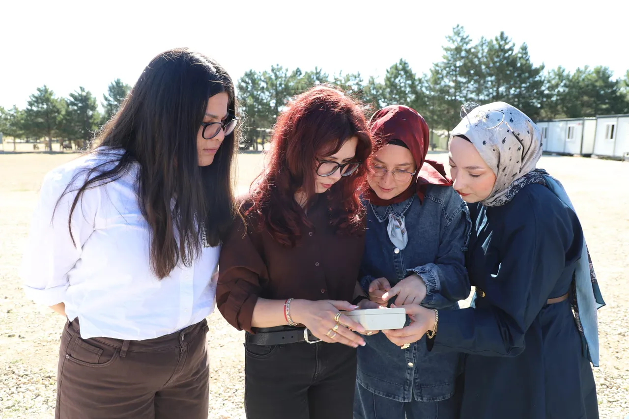 Konya Gıda ve Tarım Üniversitesi: Öğrencilerine KBRN Savunma ve Tugay Komutanlığı’nda özel eğitim