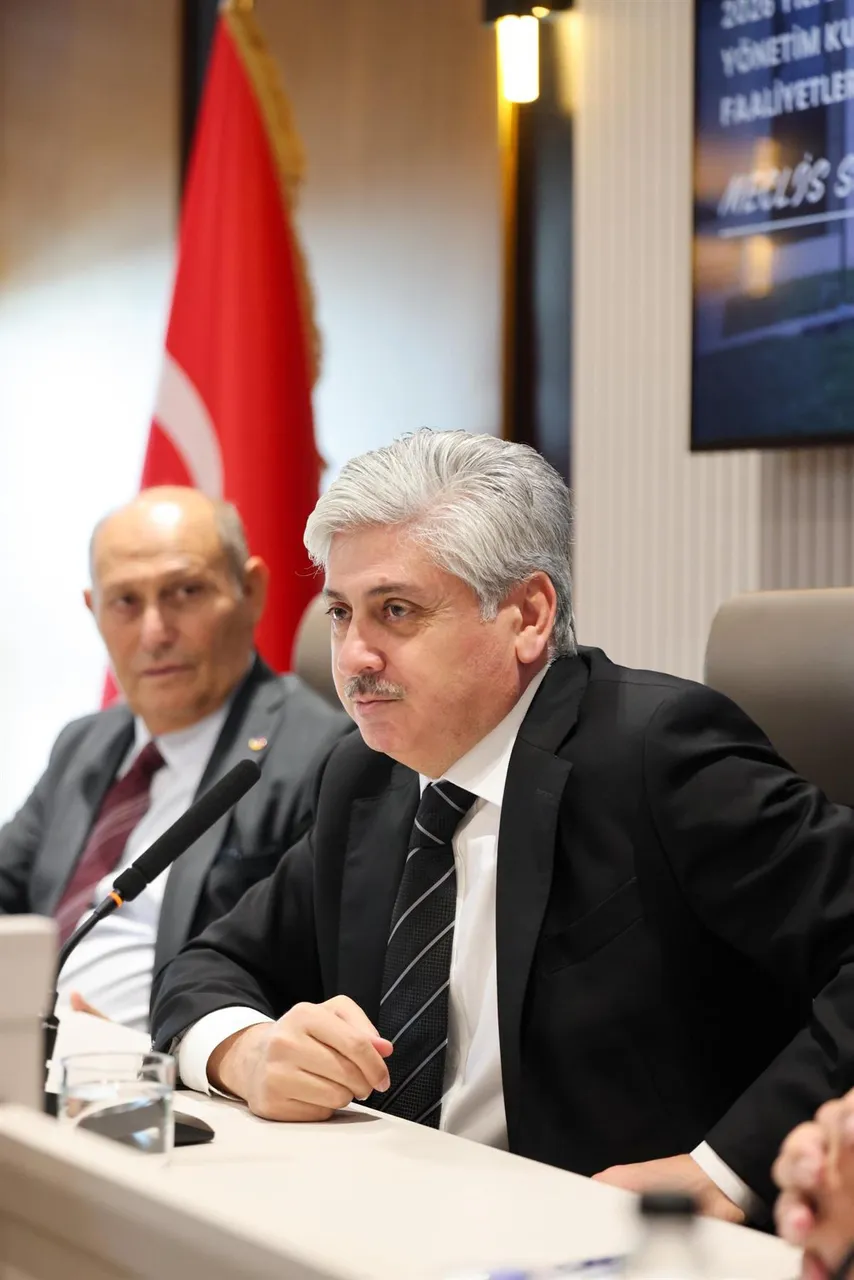 Vali Doğan, ticaret Borsası meclis toplantısına katıldı