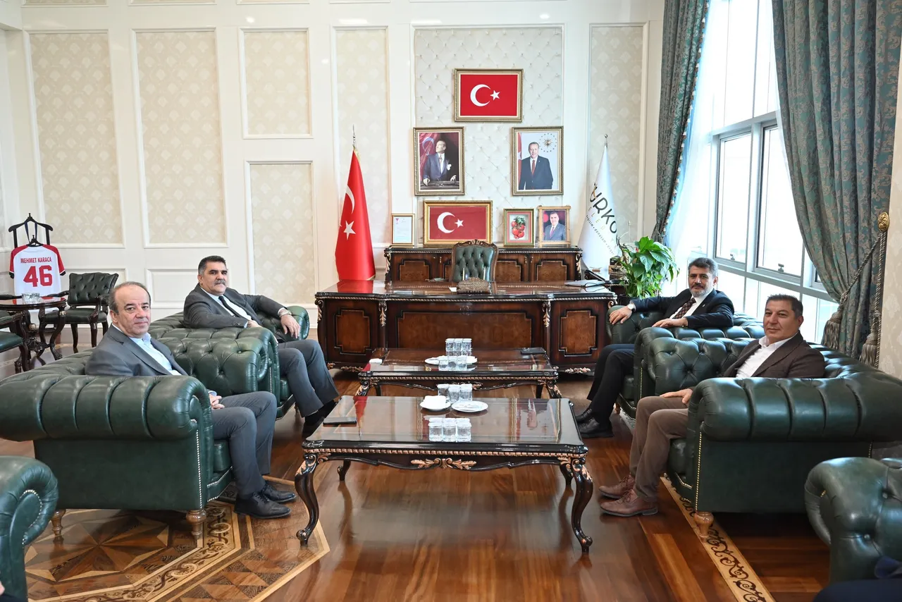 Türkoğlu Belediyesi: Türkoğlu’muz için beraberiz