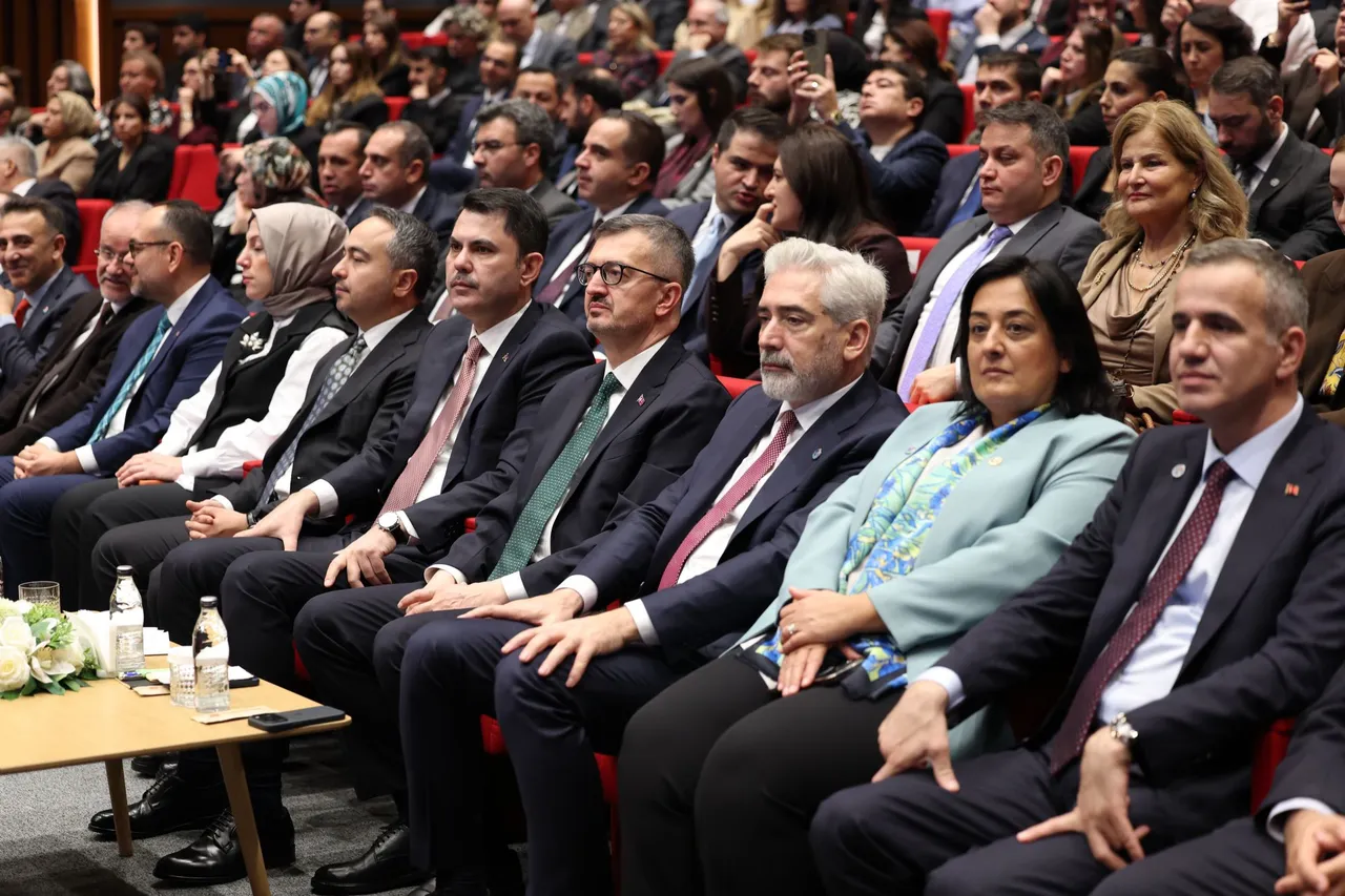 Adnan Menderes Üniversitesi, “Sıfır Atık’tan COP31’e: Türkiye’nin İklim Diplomasisi” panelinde temsil edildi
